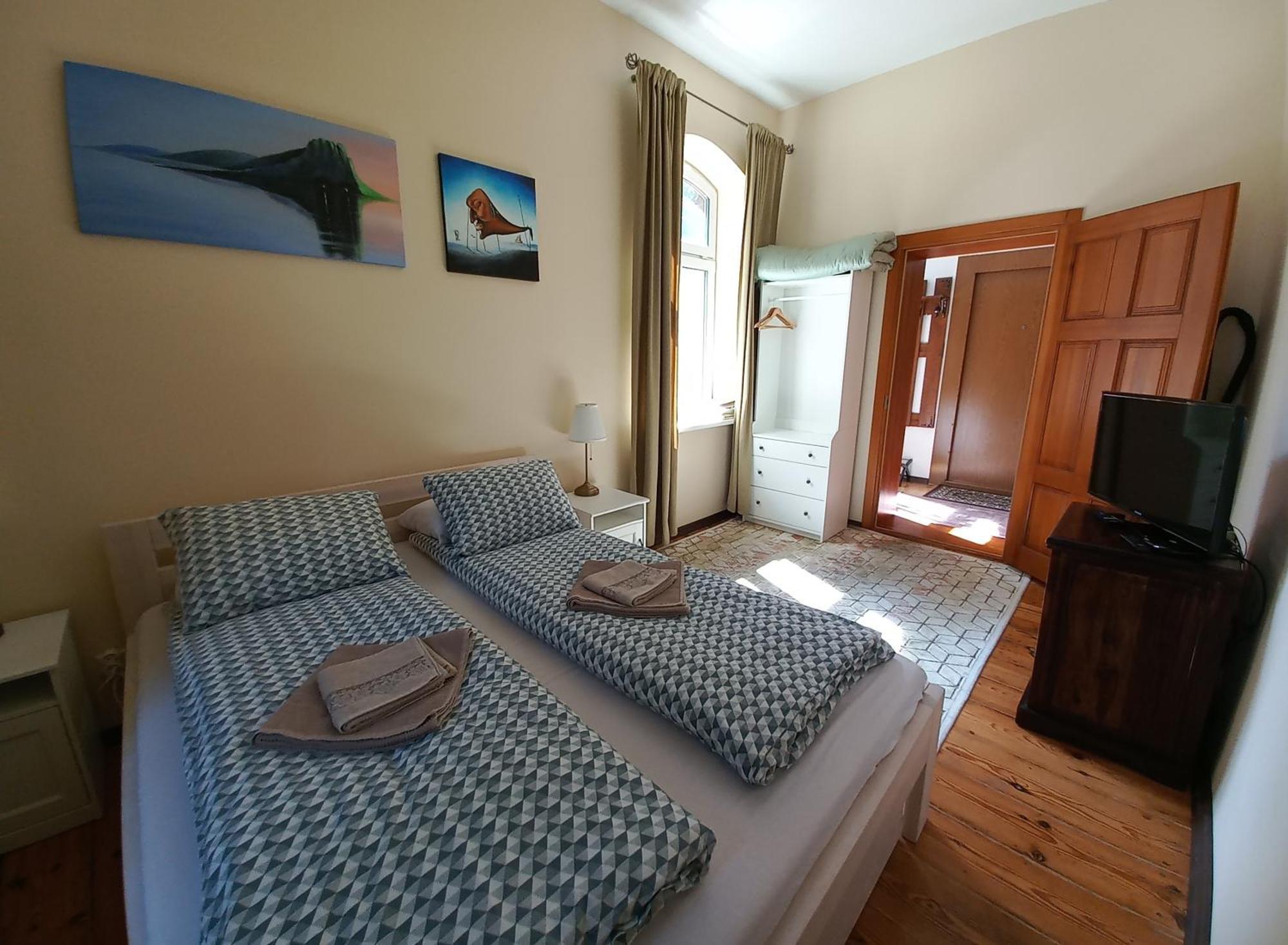 Apartment Under The Maple Klaipeda Bagian luar foto